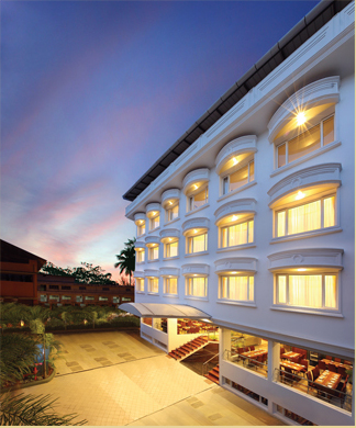 Cochin Palace Hotel, Kochi Front View