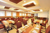 Cochin Palace Hotel’s Restaurant Buffet Area Gallery Image